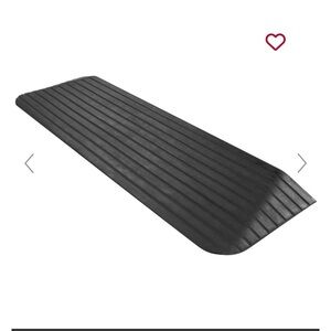 Rise SilverSpring Rubber 1.5” solid threshold ramp- 1500 lb. CAP.